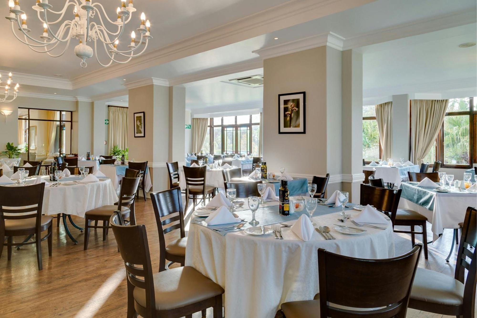 Protea Hotel By Marriott George King George Luaran gambar